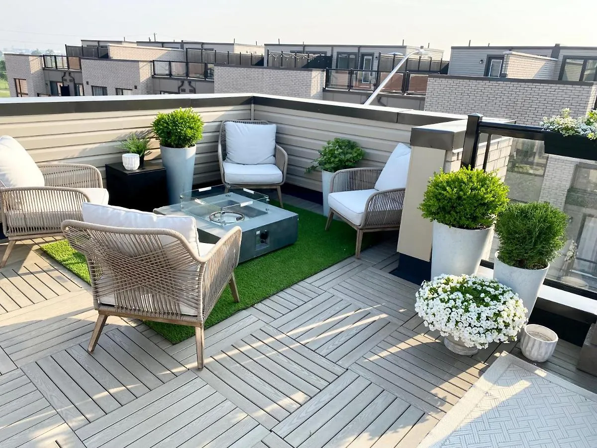 Modern And Bright Luxury Home Centrally Located In Toronto'S Gta Apartman Toronto
